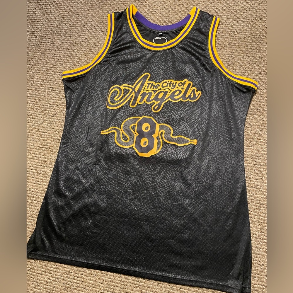 Kobe commemorative jersey